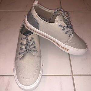 Zara boys 🆕 shoes size 35 US 4